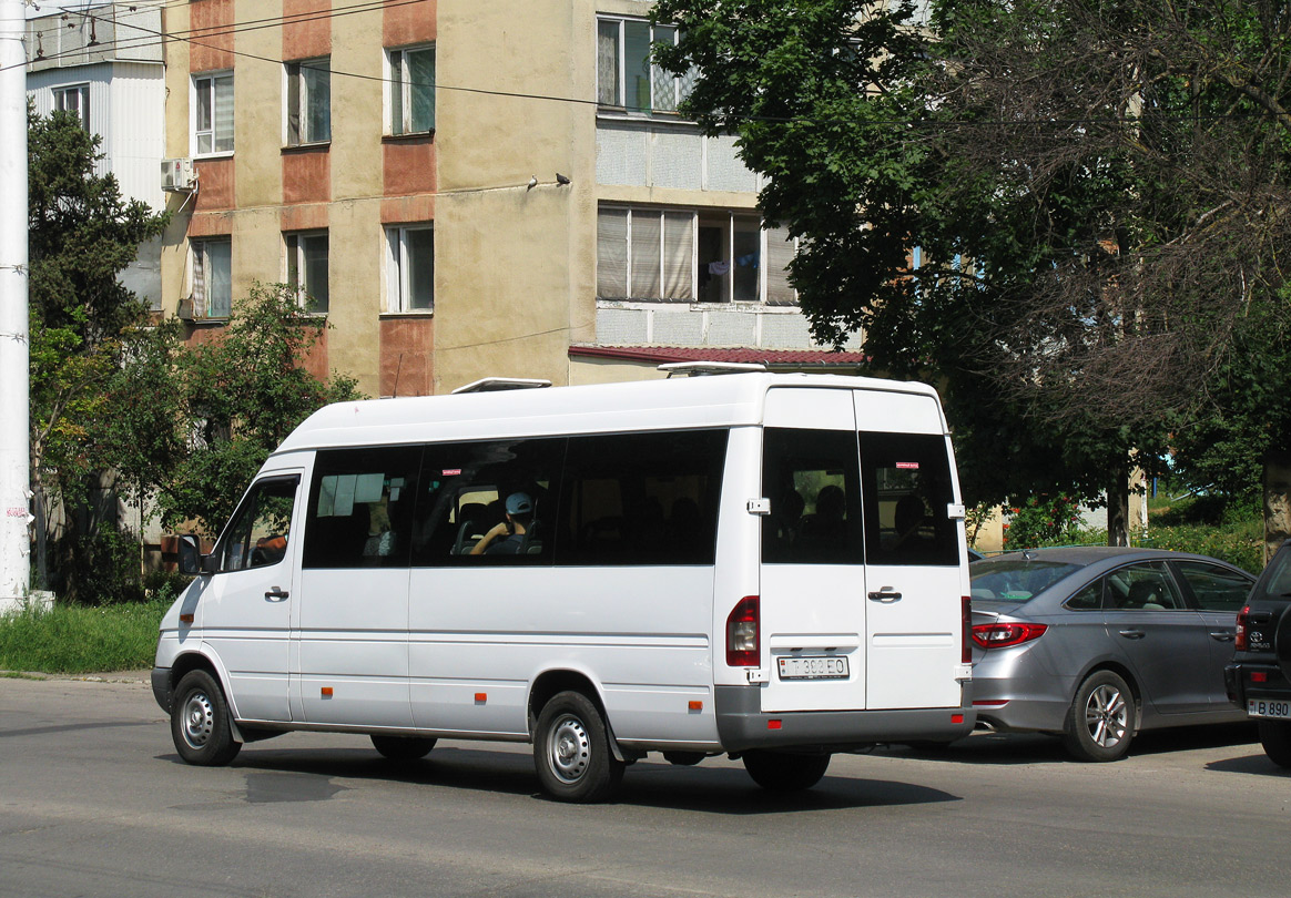 Tiraspol, Mercedes-Benz Sprinter 311CDI № Т 383 ЕО