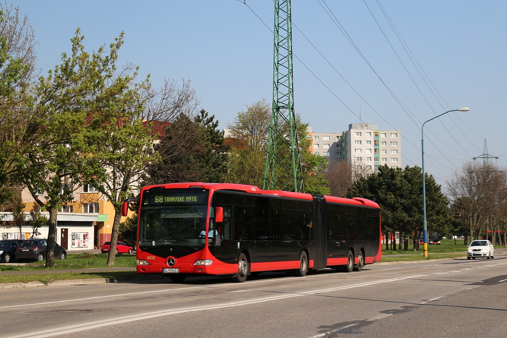 Bratislava, Mercedes-Benz CapaCity GL № 4932