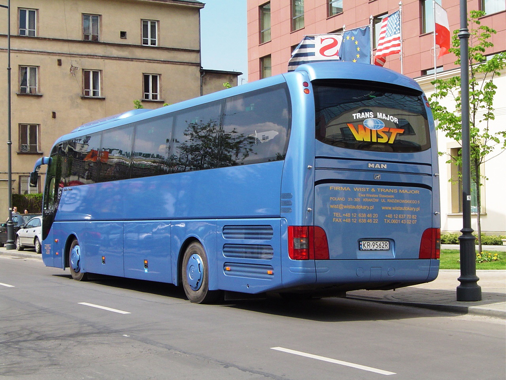 Cracow, MAN R07 Lion's Coach č. KR 9562R