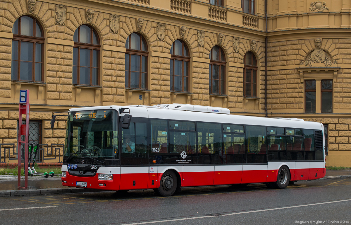 Prague, SOR NB 12 č. 3822