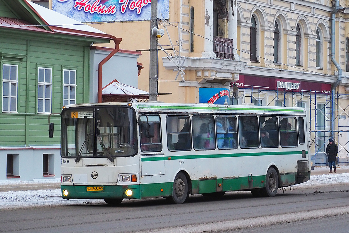 Pskov, LiAZ-5256.26 # 199