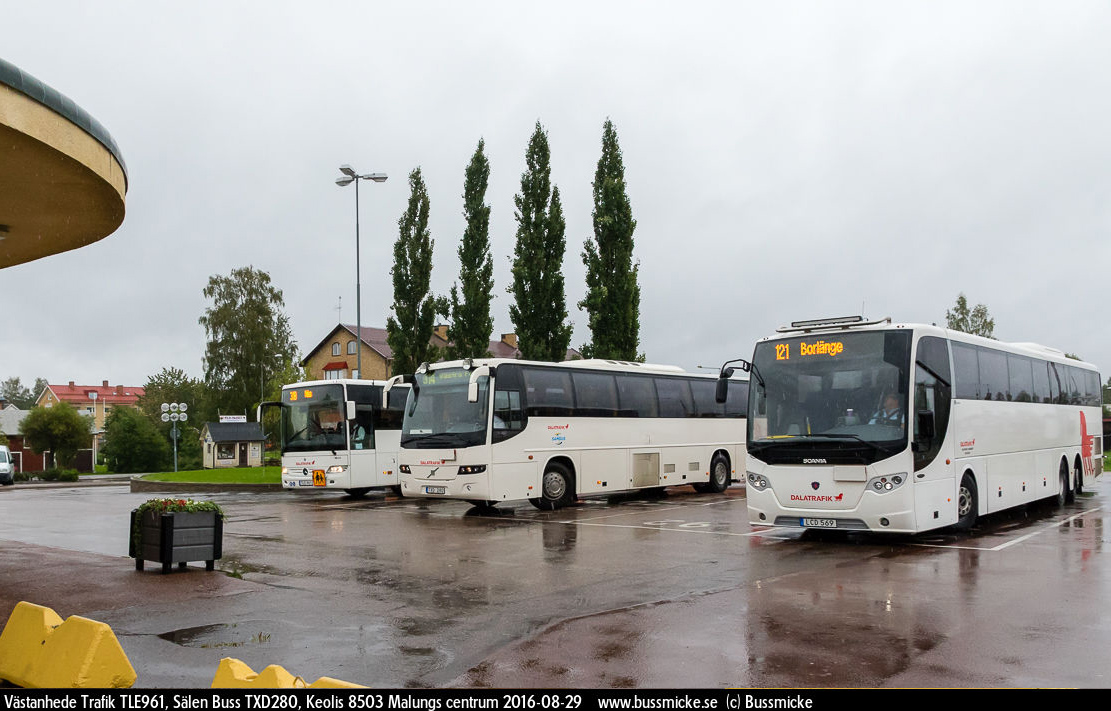Borlänge, Scania OmniExpress 340 # 8503; Borlänge, Volvo 9700S # TXD 280