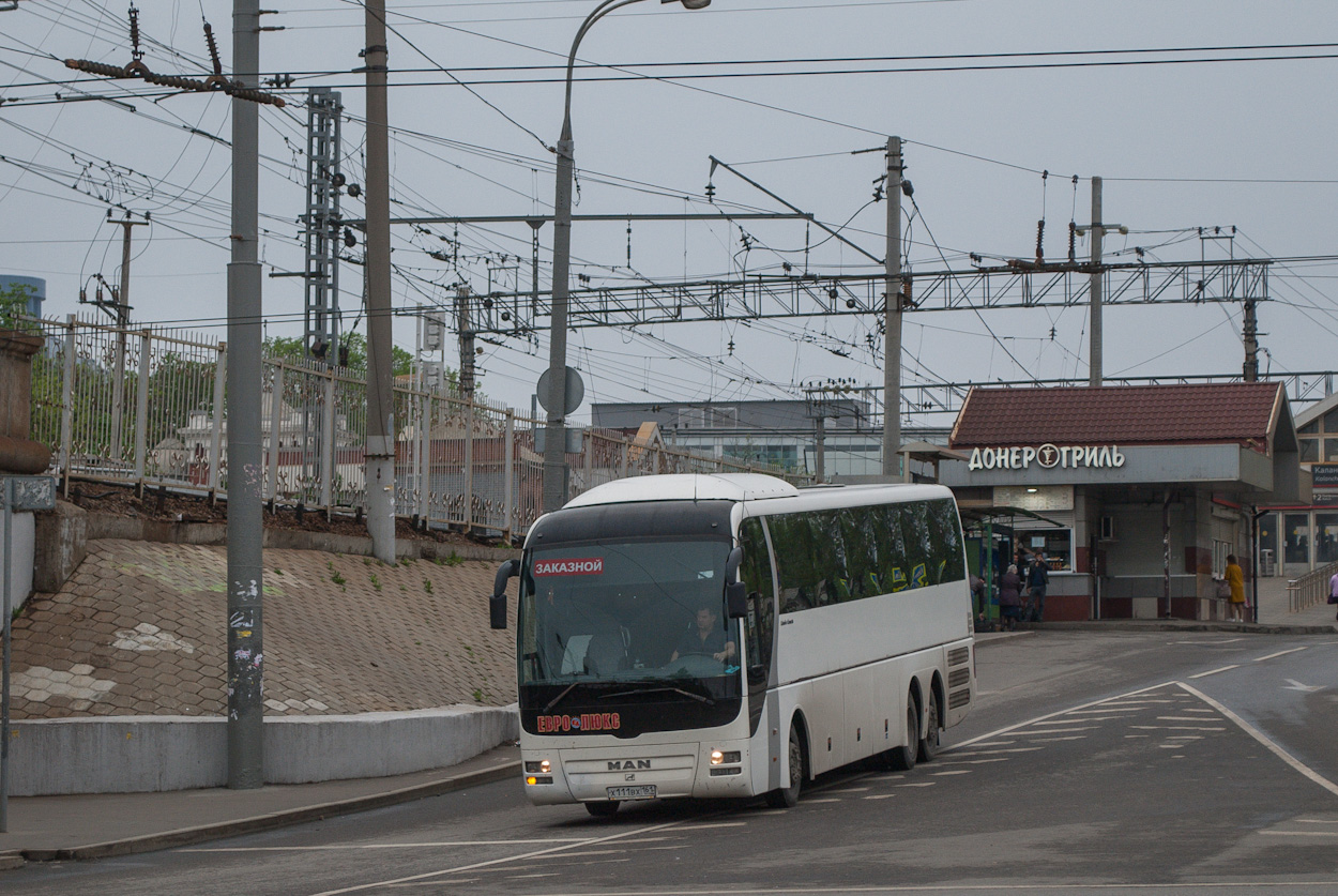 Rostov-on-Don, MAN R08 Lion's Top Coach RHC444 # Х 111 ВХ 161