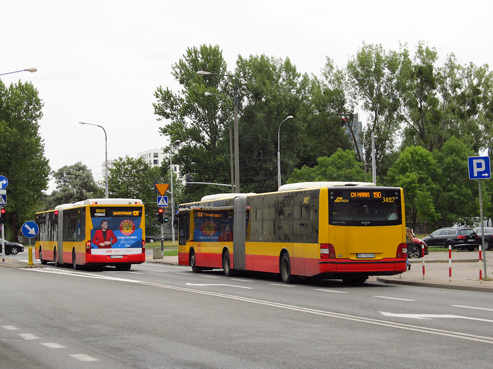 Varšuva, MAN A23 Lion's City G NG363 nr. 3427; Varšuva, Mercedes-Benz Conecto II G nr. 9840