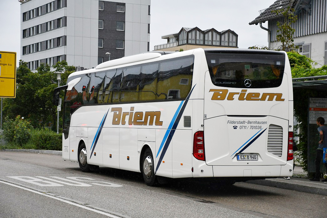 Esslingen am Neckar, Mercedes-Benz Tourismo 15RHD-III # ES-B 940