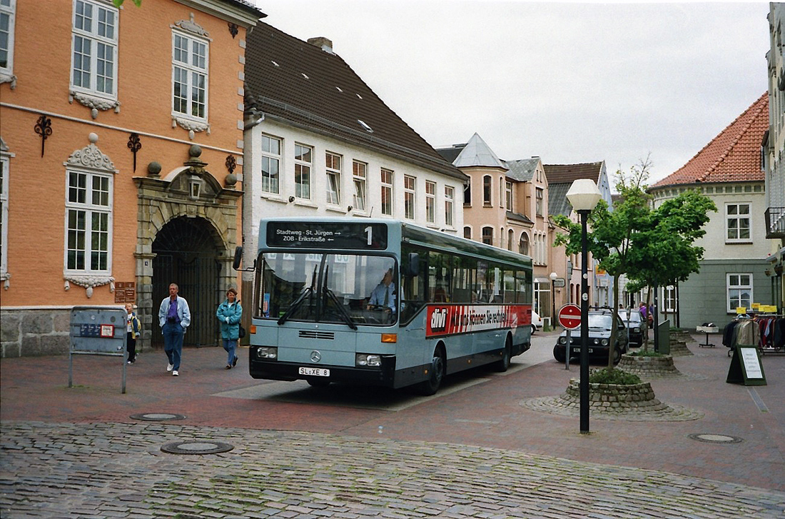 Schleswig, Mercedes-Benz O405 č. 8