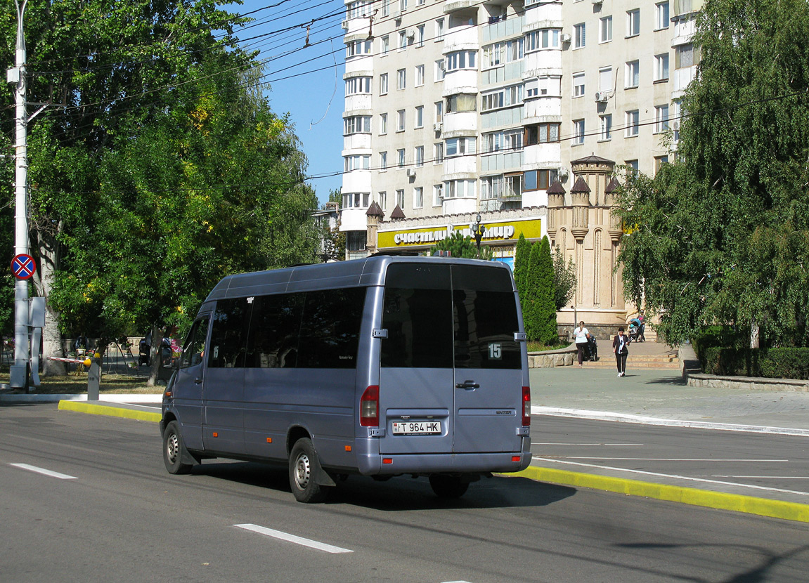 Tiraspol, Mercedes-Benz Sprinter 312D nr. Т 964 НК