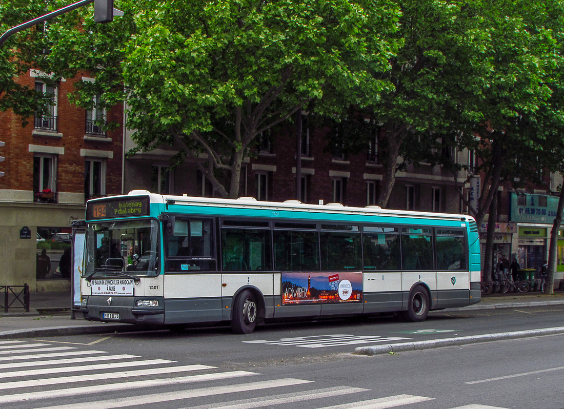 Paryż, Renault Agora S # 7401