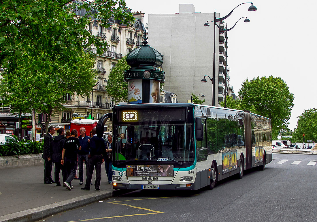 Paris, MAN A23 Lion's City G NG273 # 4660
