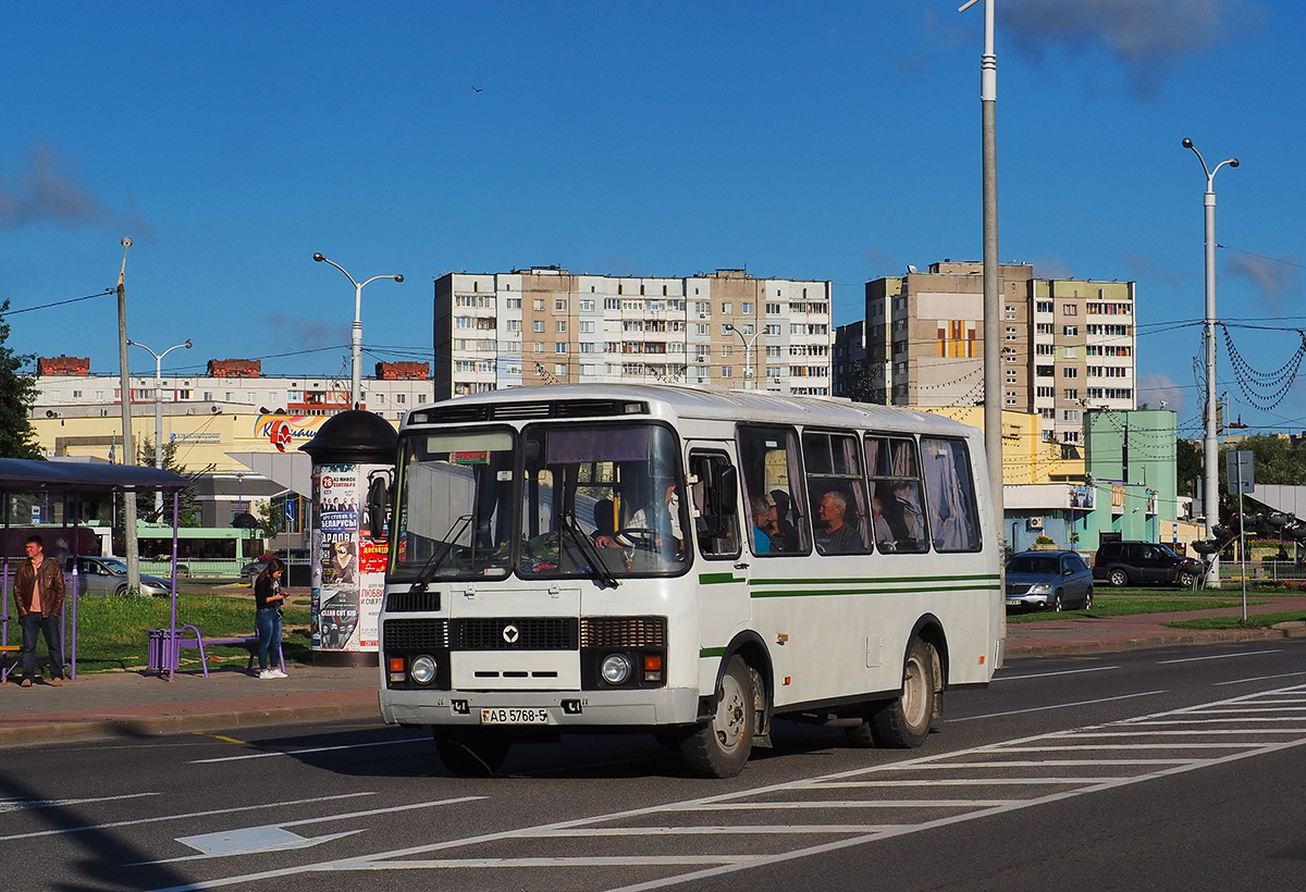 Dzerzhinsk, PAZ-3205* No. АВ 5768-5