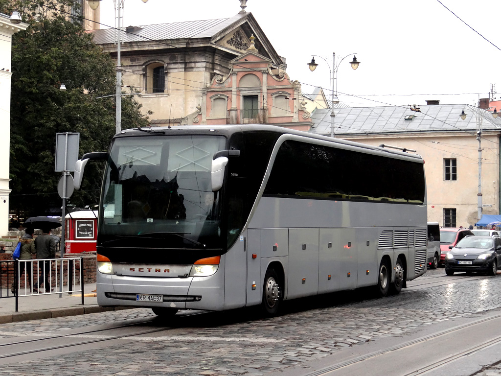 Cracow, Setra S417HDH № KR 4AE37