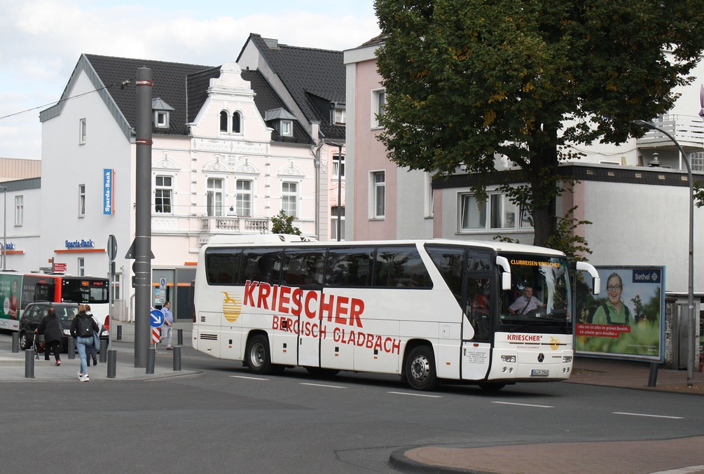 Бергиш-Гладбах, Mercedes-Benz O350-15RHD Tourismo I № GL-K 2561