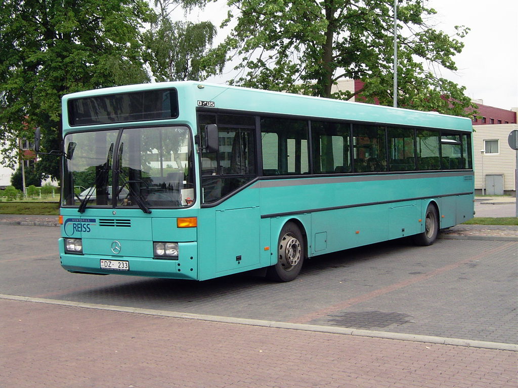 Ventspils, Mercedes-Benz O405 č. DZ-233