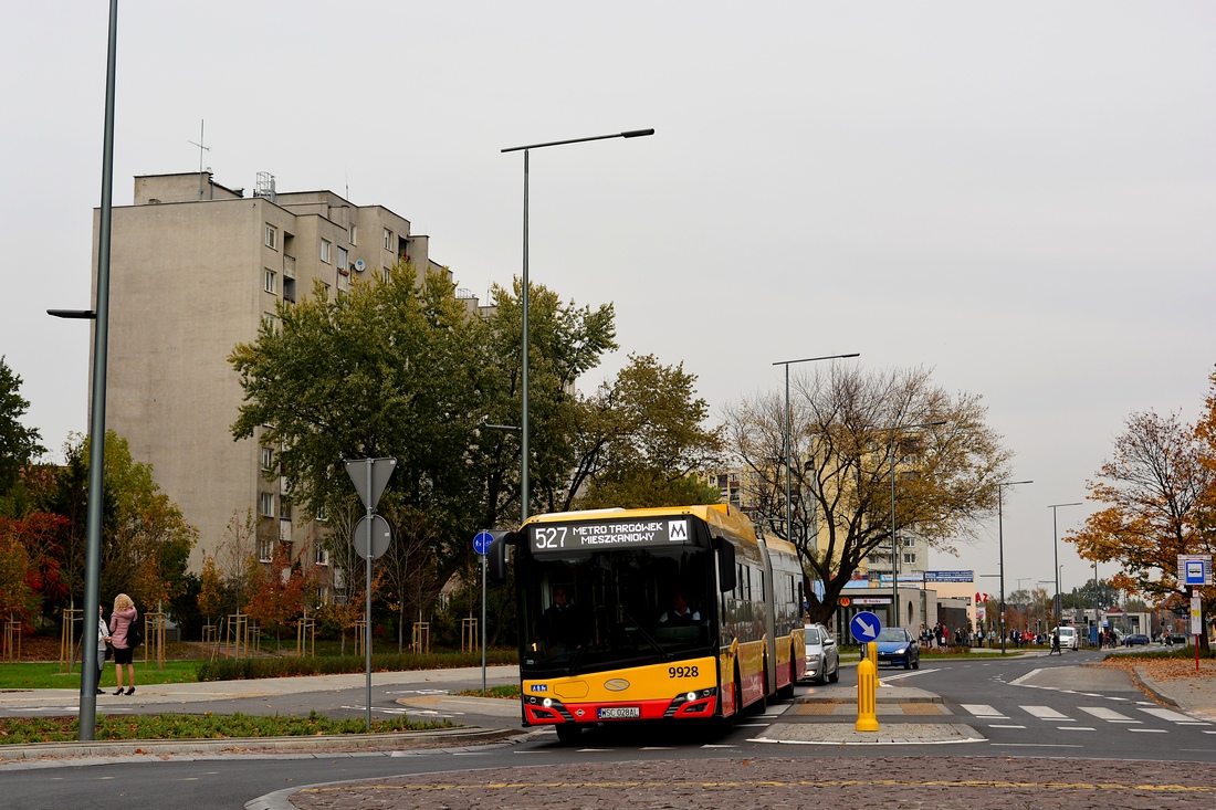 Warsaw, Solaris Urbino IV 18 CNG № 9928