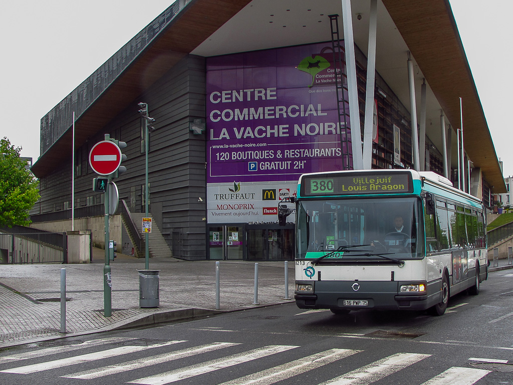 Paris, Irisbus Agora Line # 8213