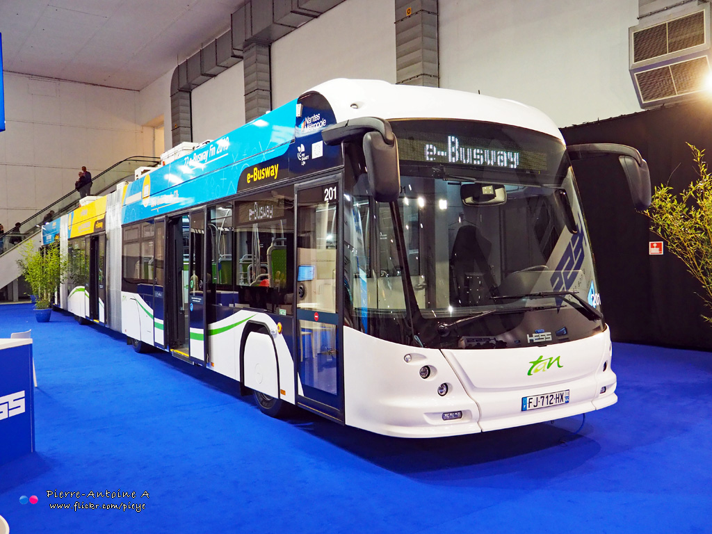 Nantes, Hess LighTram 25 TOSA # 201; Brussel — Busworld Bruxelles 2019