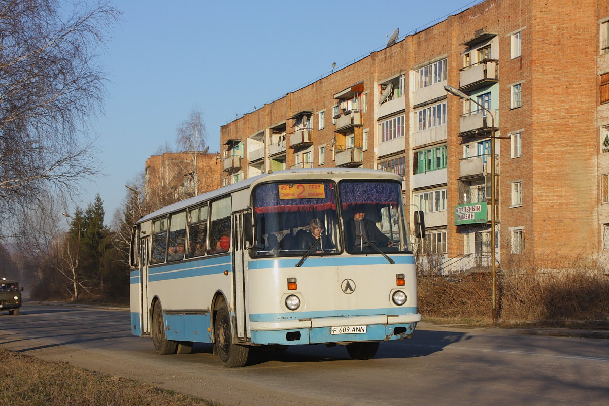 Ust-Kamenogorsk, LAZ-695Н # F 609 ANN