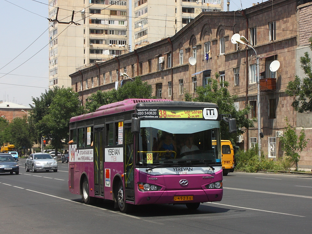 Yerevan, Higer KLQ6770G Nr. 4523 S