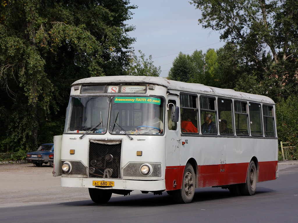 Achinsk, LiAZ-677М № 162