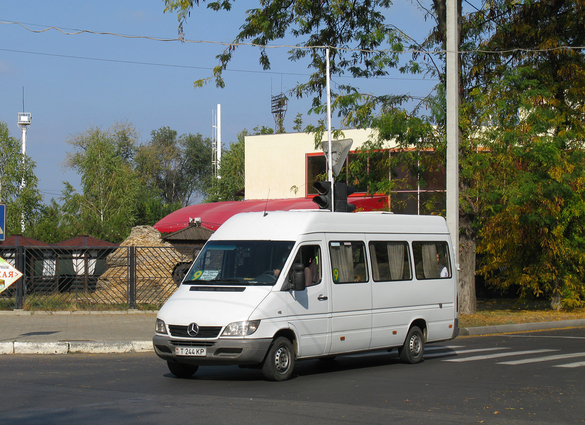 Tiraspol, Mercedes-Benz Sprinter № Т 244 КР