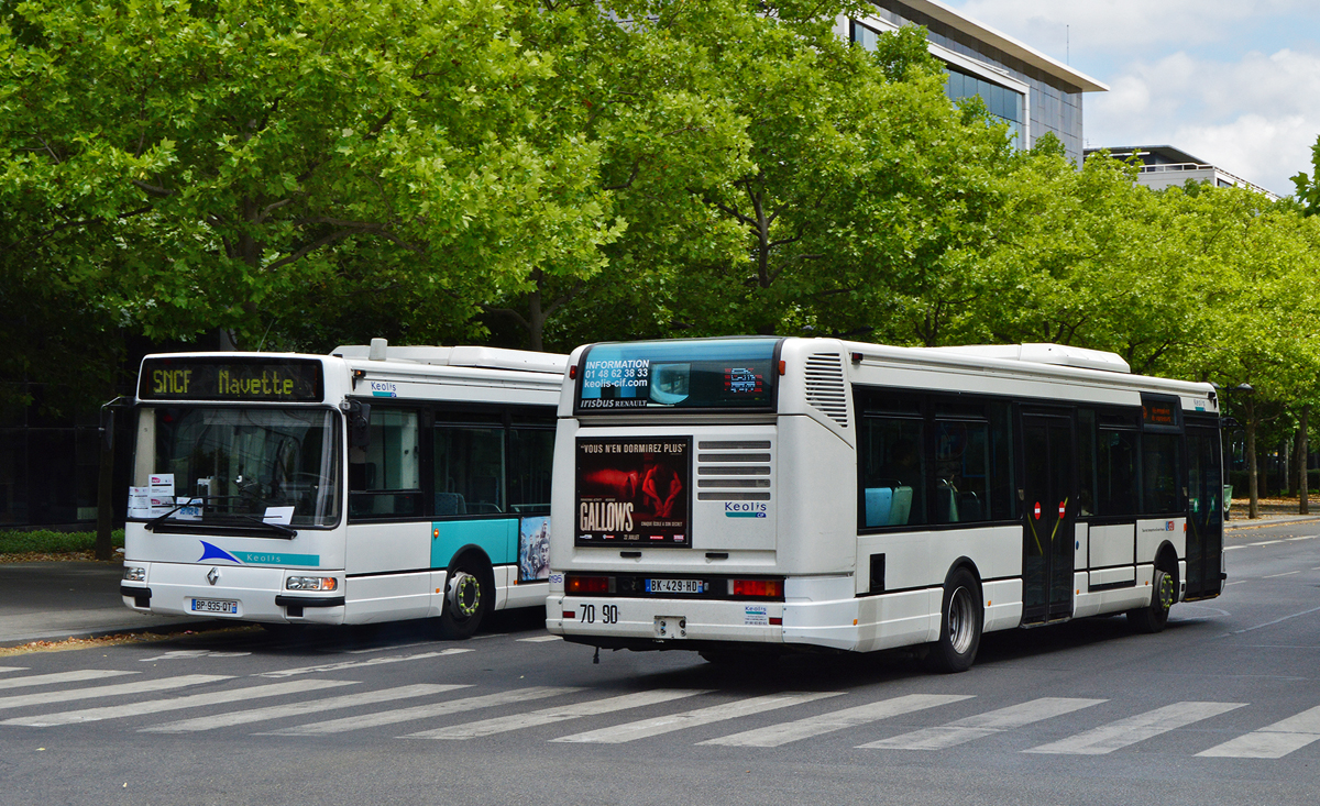 Melun, Irisbus Agora S № 039195