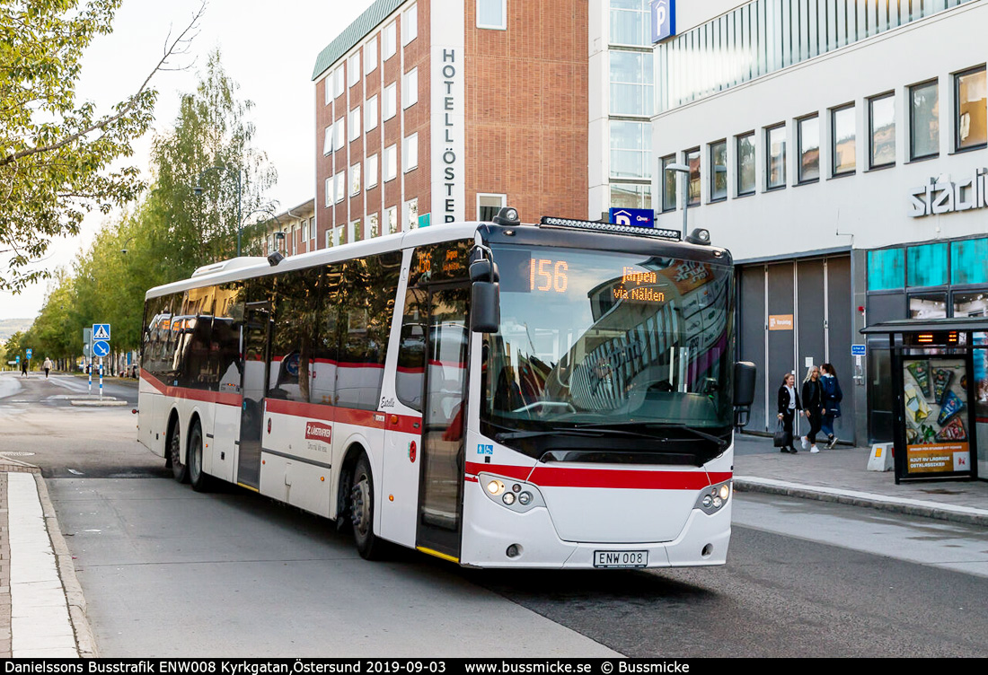 Östersund, Scania OmniExpress 320 LE # ENW 008
