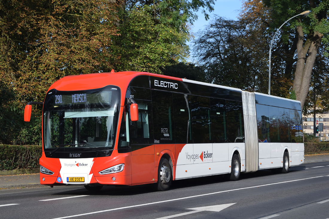 Luxembourg-ville, Irizar ie bus 18m № 2317