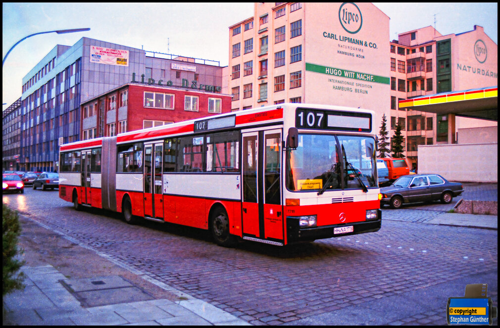 Hamburg, Mercedes-Benz O405G # 7718