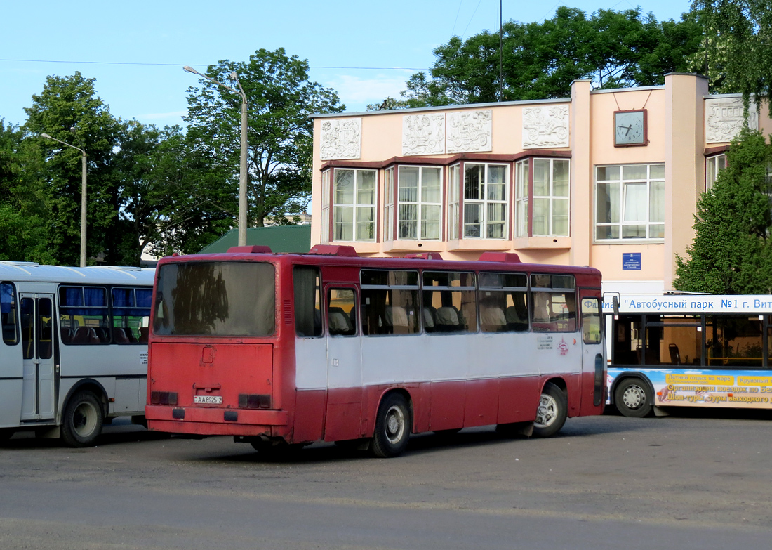 Вітебськ, Ikarus 256.75 № 033316