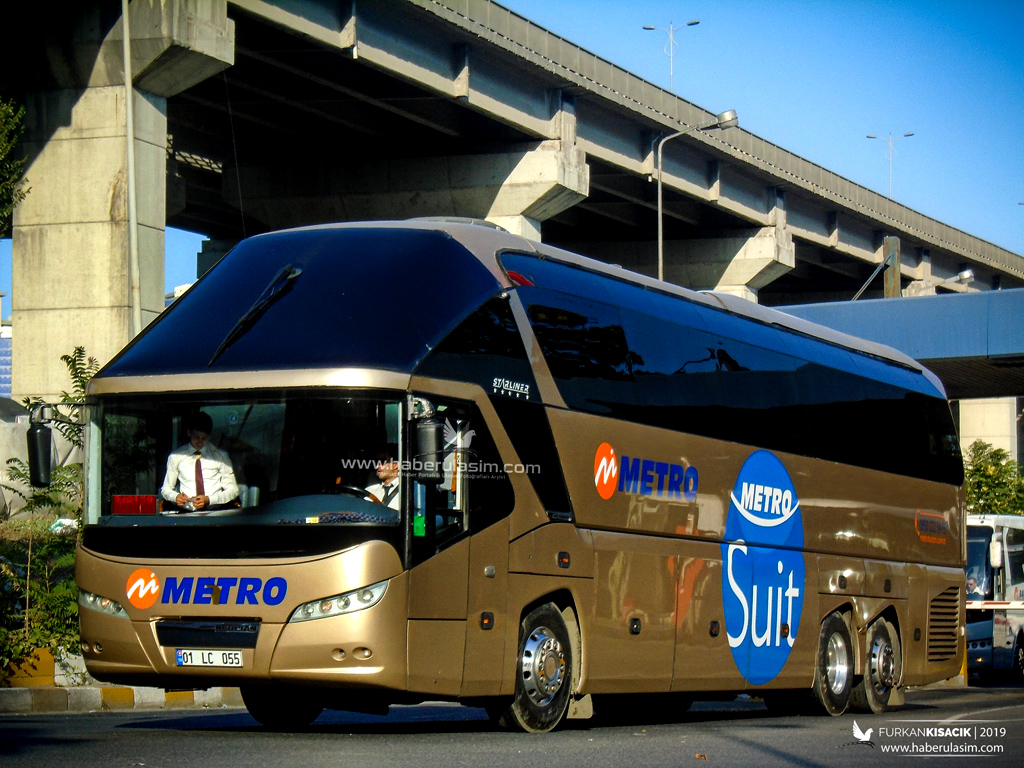 Istanbul, Neoplan N5218/3SHDL Starliner # 01 LC 055