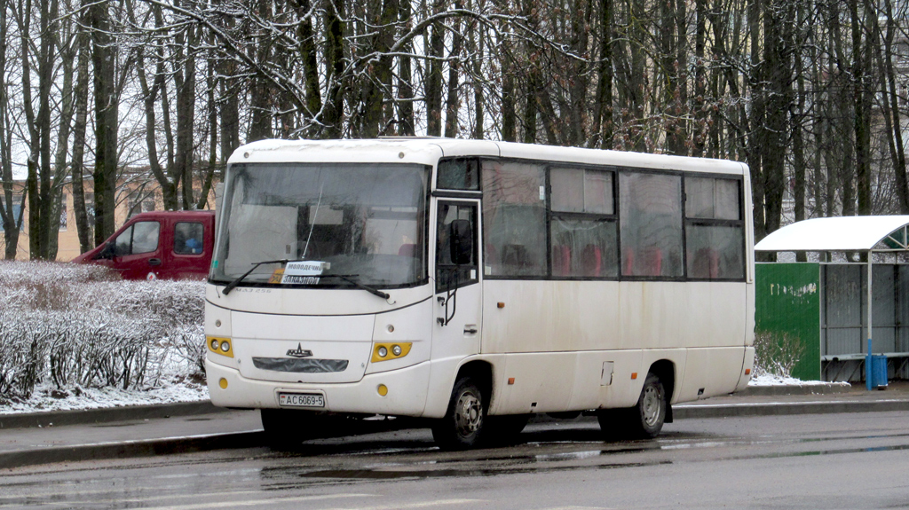 Vileyka, MAZ-256.*** # АС 6069-5