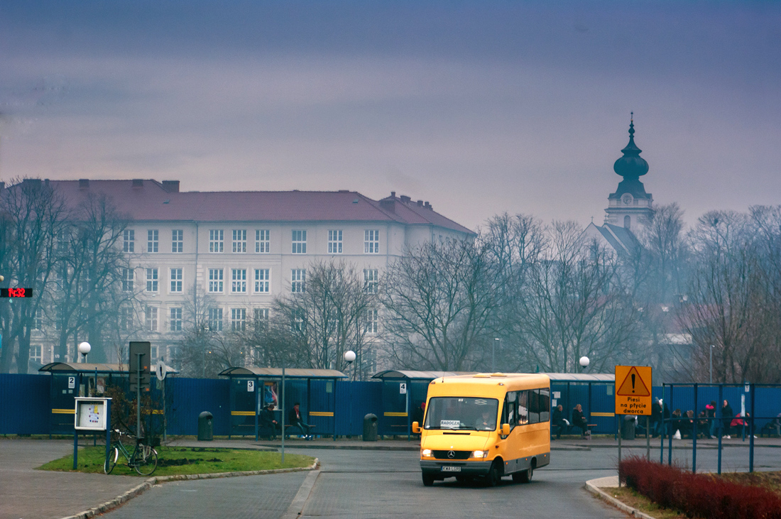 Andrychów, Mercedes-Benz Sprinter 412D # KWA LG90