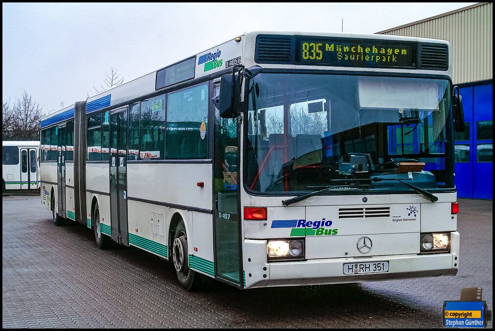 Hannover, Mercedes-Benz O405G # H-RH 351