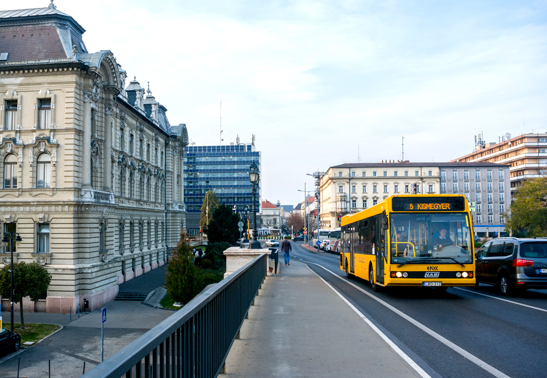 Budapeszt, NABI Excel # LRD-213