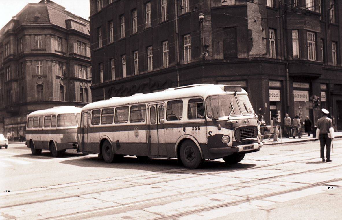 Острава, Škoda 706 RTO № 256