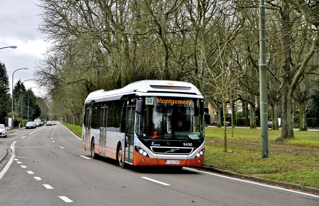Brussels, Volvo 7900 Hybrid # 9490