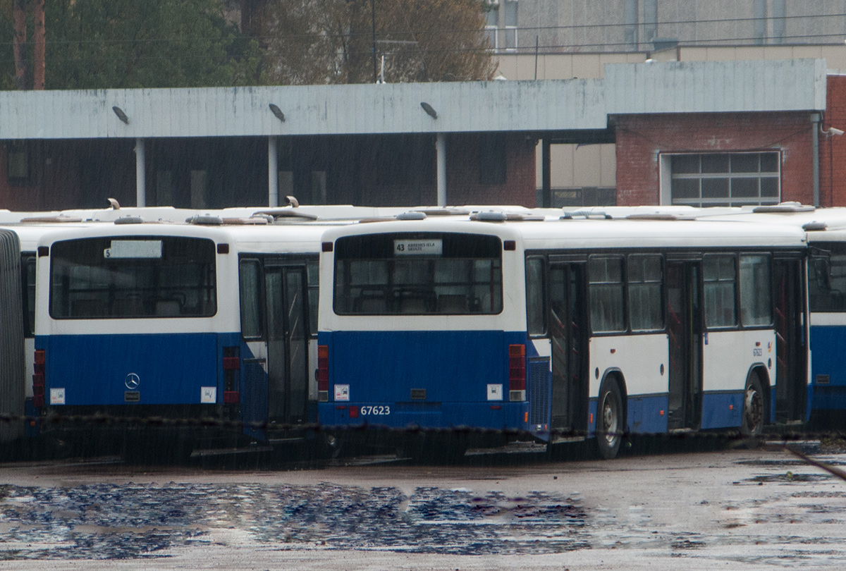 Riga, Mercedes-Benz O345 № 67623; Riga, Mercedes-Benz O345 № 77272