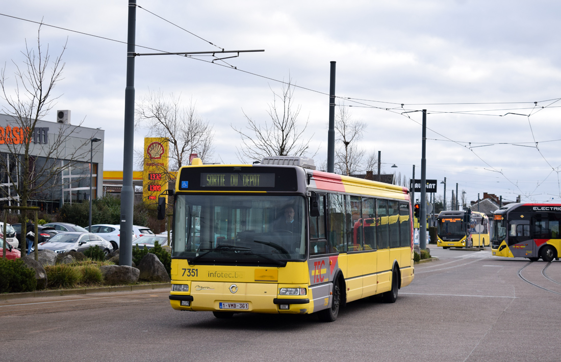 Charleroi, Irisbus Agora S # 7351
