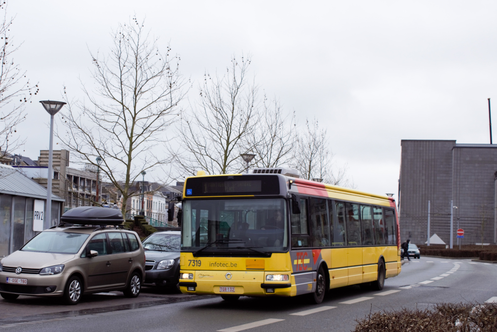 Charleroi, Irisbus Agora S # 7319