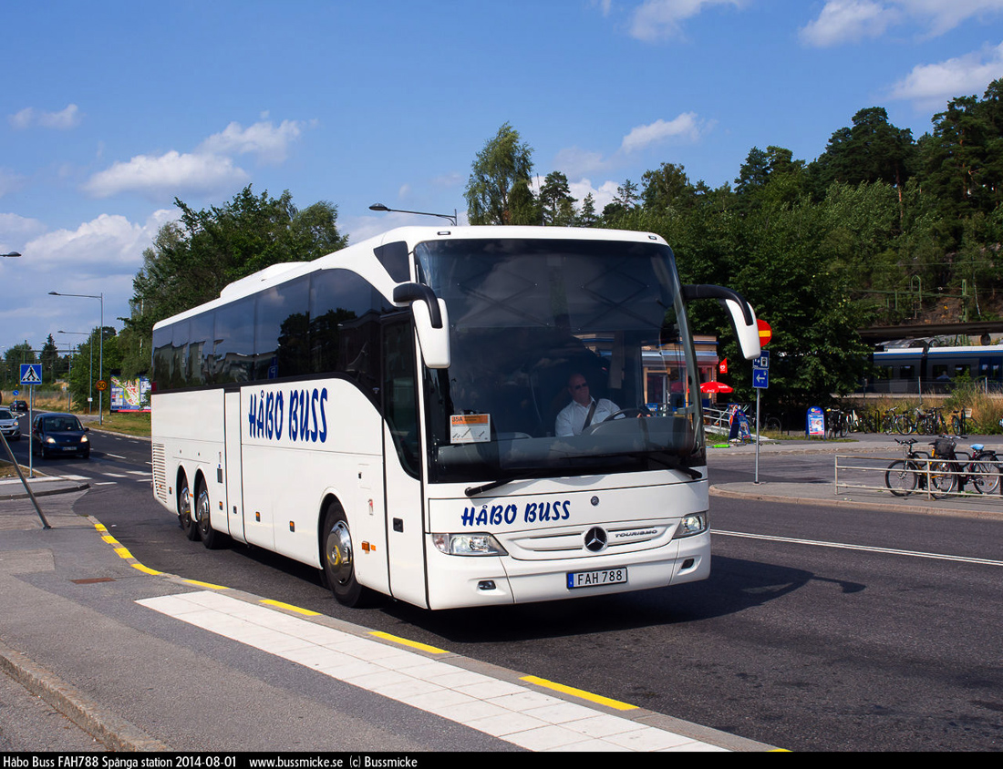 Uppsala, Mercedes-Benz Tourismo 16RHD-II M/3 No. FAH 788