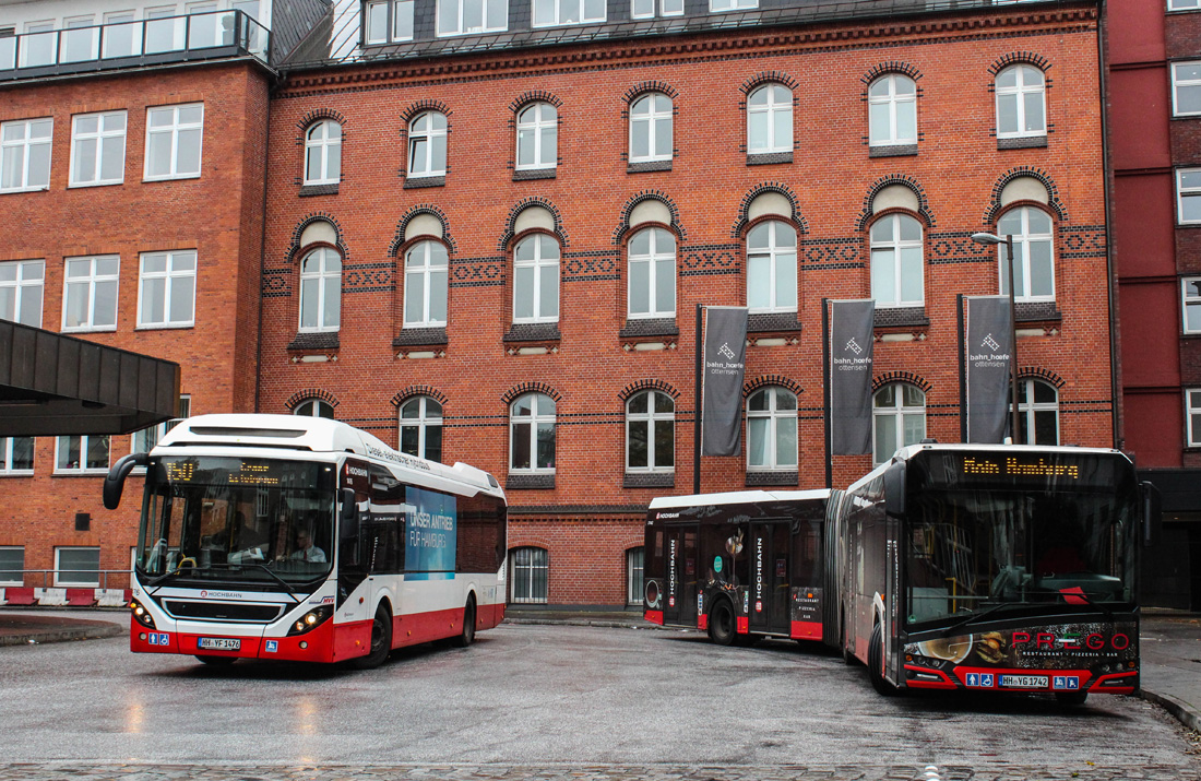 Гамбург, Volvo 7900 Hybrid № 1476; Гамбург, Solaris Urbino IV 18 № 7742