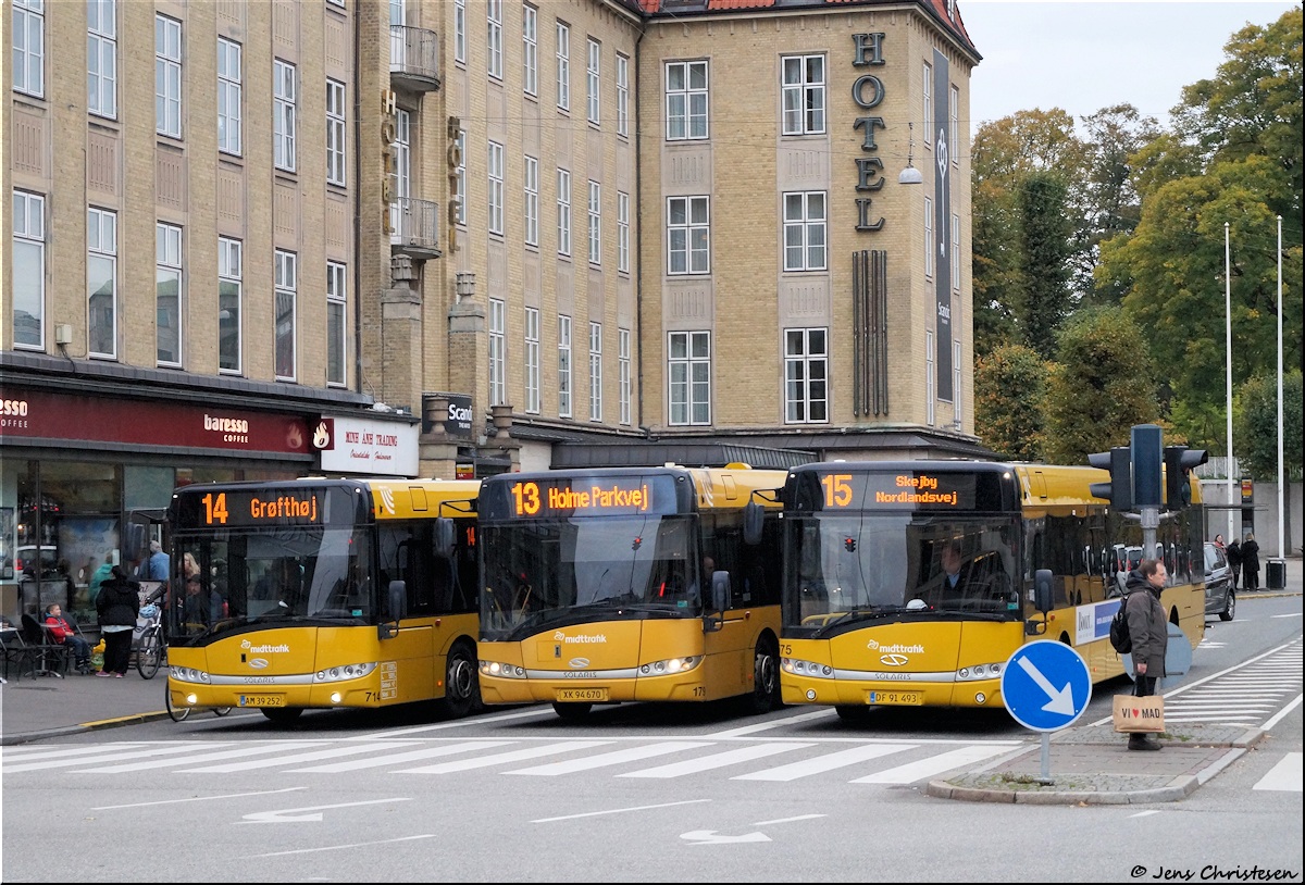 Aarhus, Solaris Urbino III 15 nr. 675; Aarhus, Solaris Urbino III 12 nr. 179; Aarhus, Solaris Urbino III 15 nr. 714