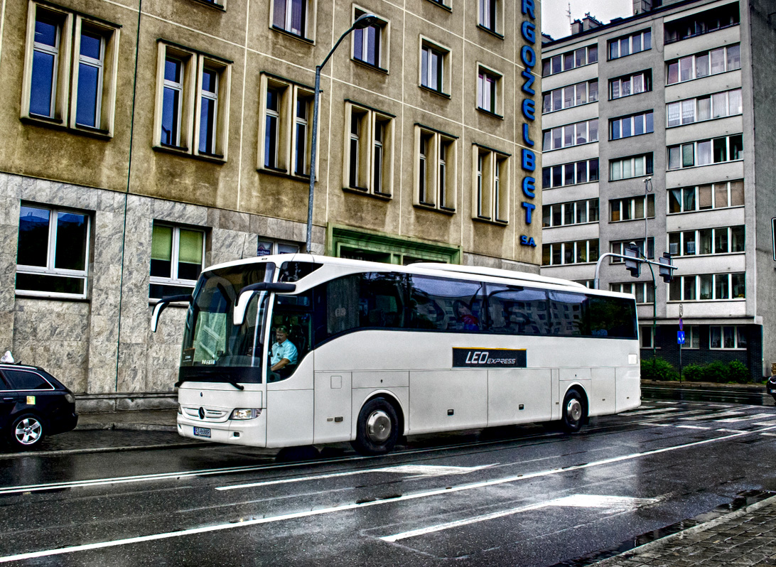 Жешув, Mercedes-Benz Tourismo 15RHD-II № RZ 8688R
