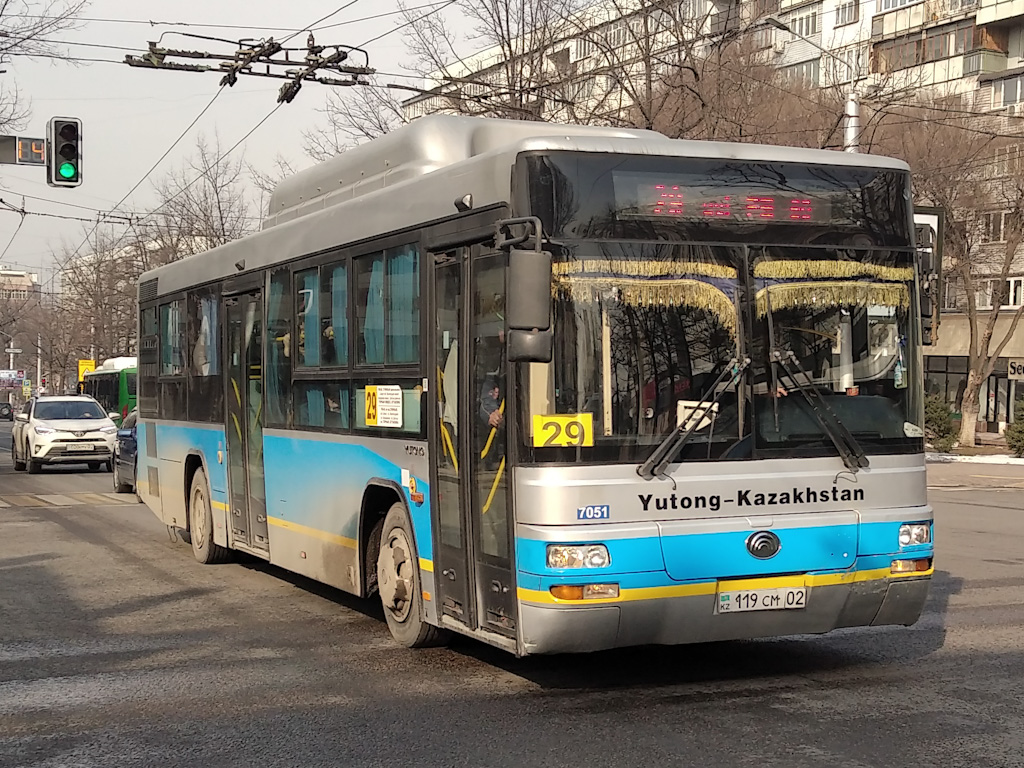 Almaty, Yutong-Kazakhstan ZK6118HGA No. 7051