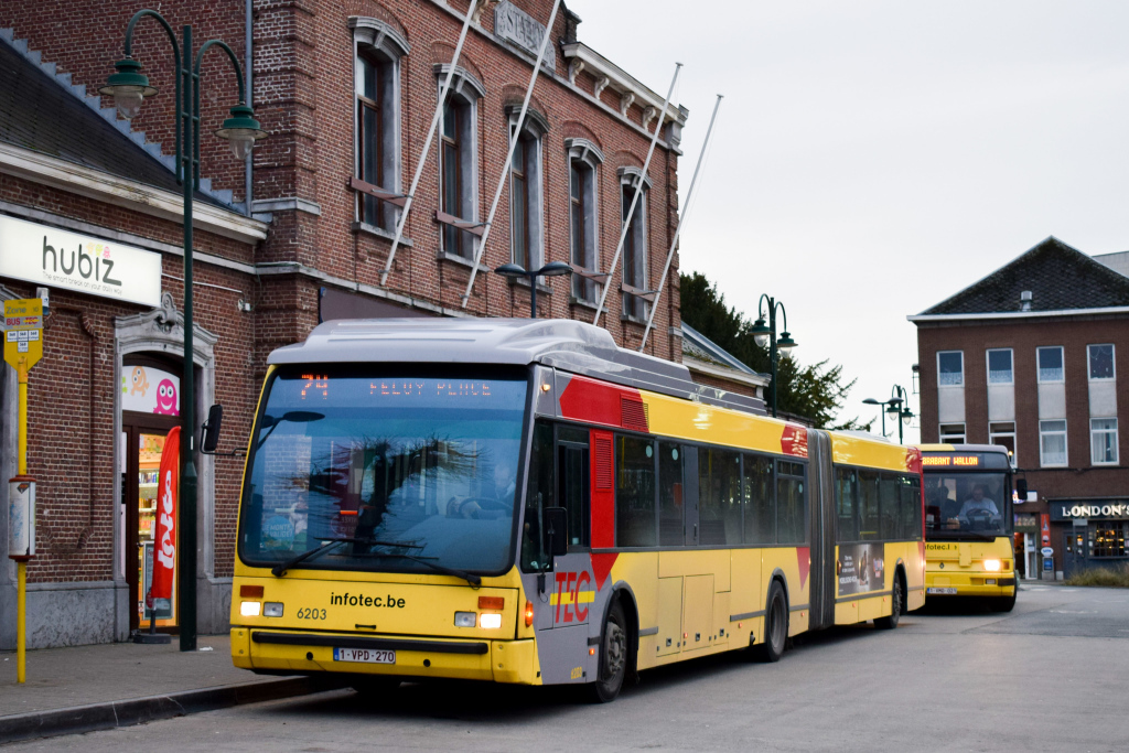 Wavre, Van Hool AG300/2 # 6203