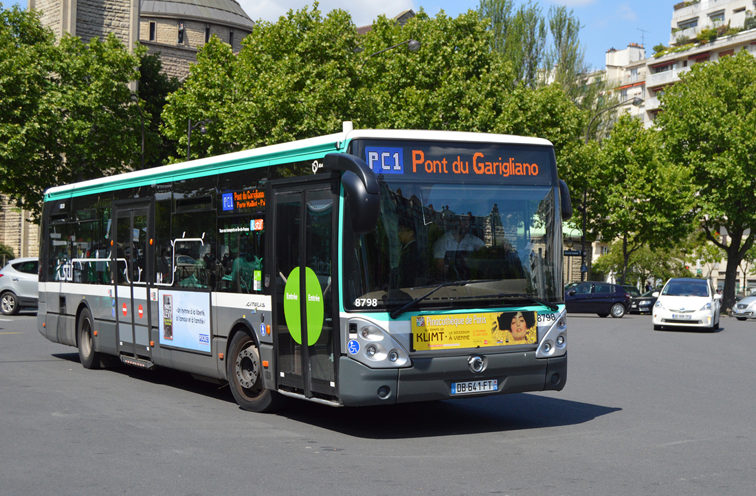Paris, Irisbus Citelis 12M č. 8798