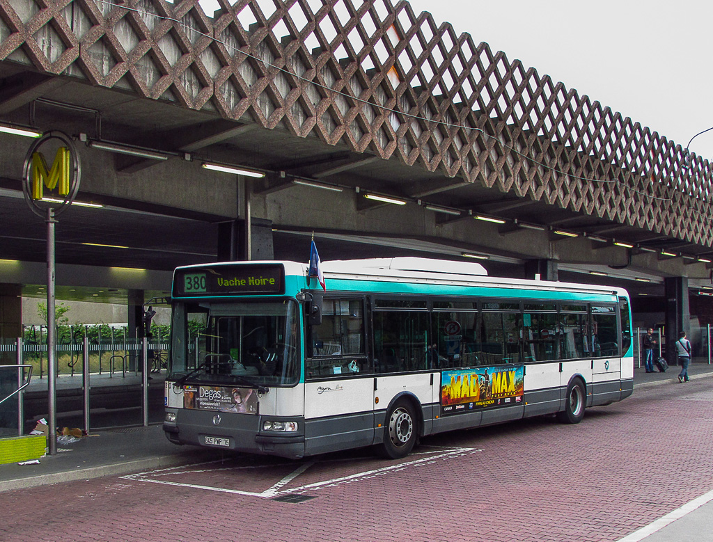 Paris, Irisbus Agora Line # 8201