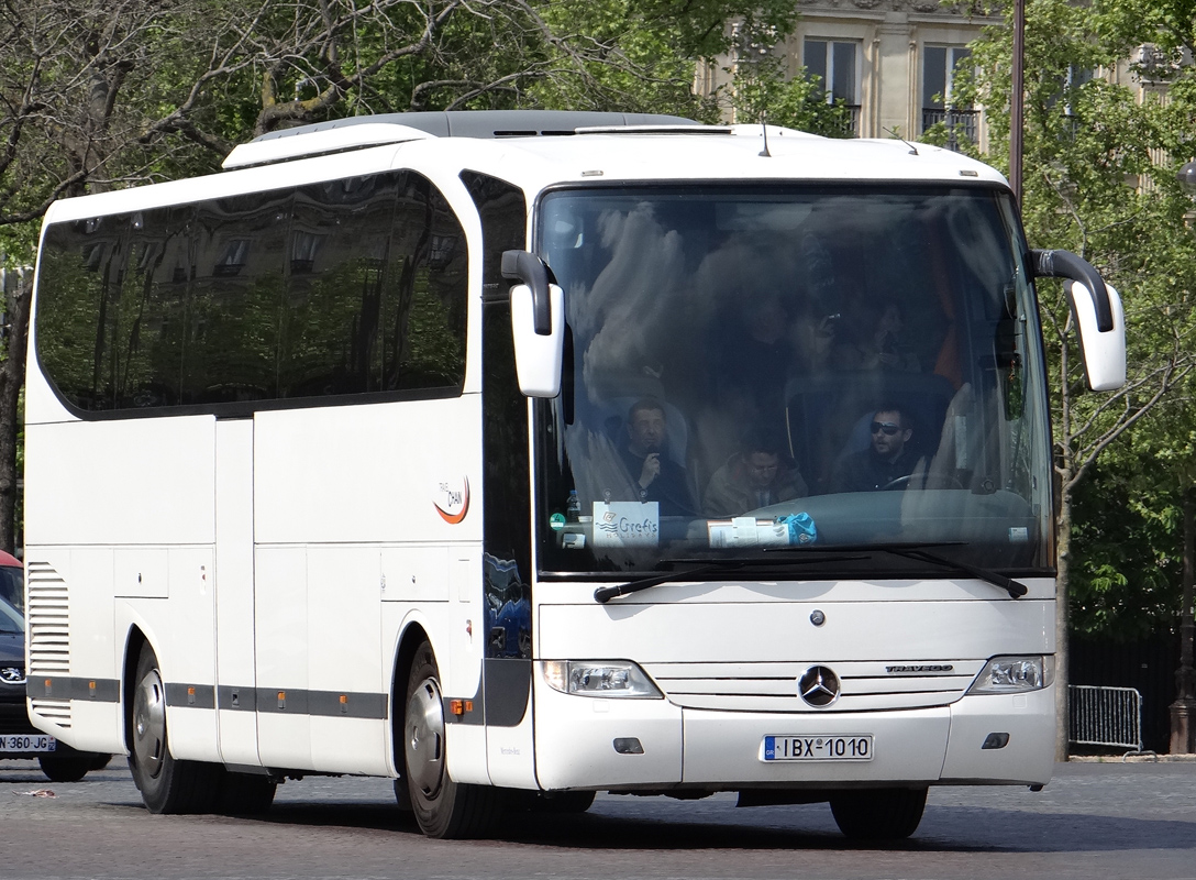 Ateny, Mercedes-Benz O580 / Travego (all) # IBX-1010