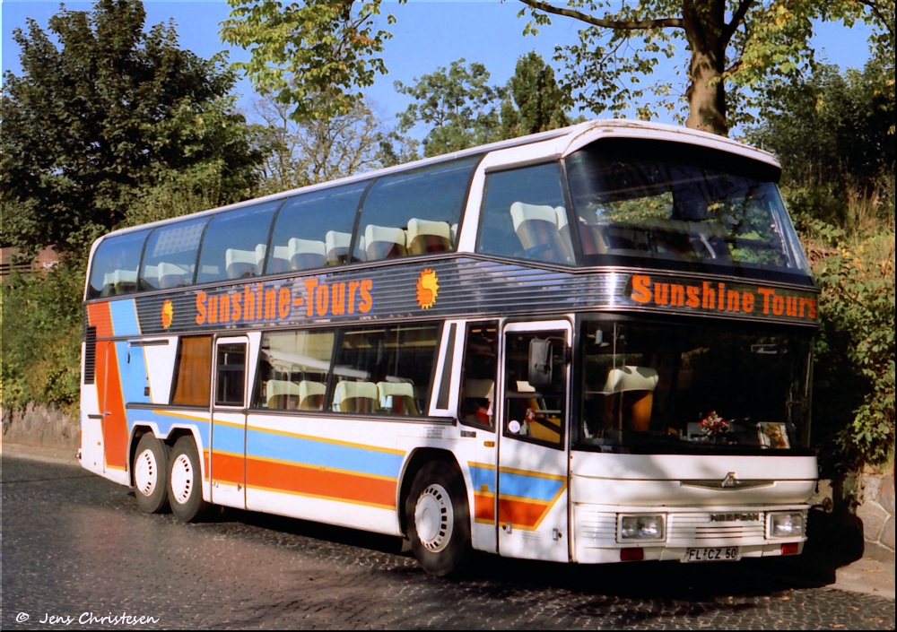 Schleswig, Neoplan N122/3 Skyliner No. FL-CZ 50