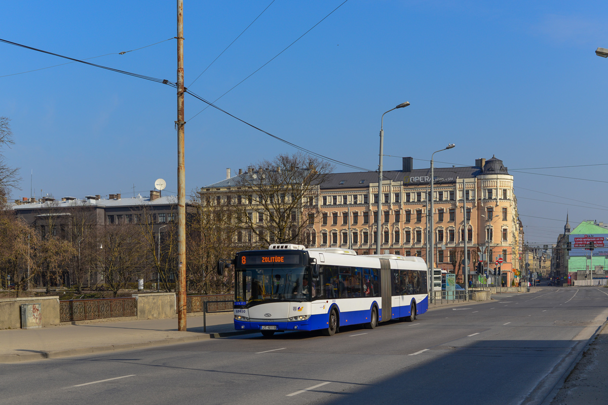 Riga, Solaris Urbino III 18 nr. 69450